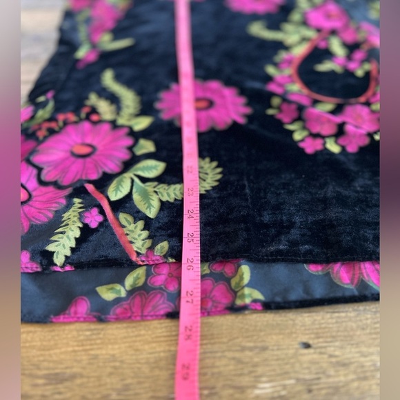 WOVEN HEART Velvet Burnout Black and pink floral Kimono Top Robe Boho - Picture 11 of 12